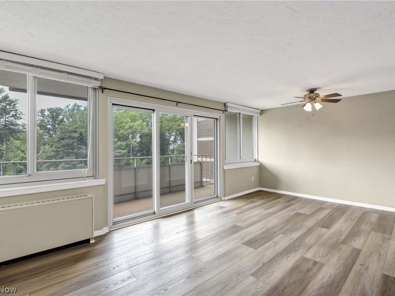 12900 Lake Avenue, Unit 314, Lakewood, OH 44107 Photo 8