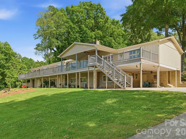 120 Shady Cove Road, Troutman, NC 28166
