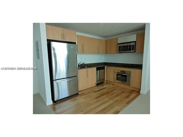 300 S Biscayne Blvd, Unit T-2903, Miami, FL 33131