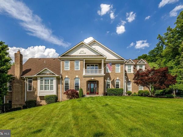 20283 ISLAND VIEW COURT, STERLING, VA 20165