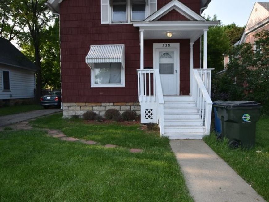 Main Photo