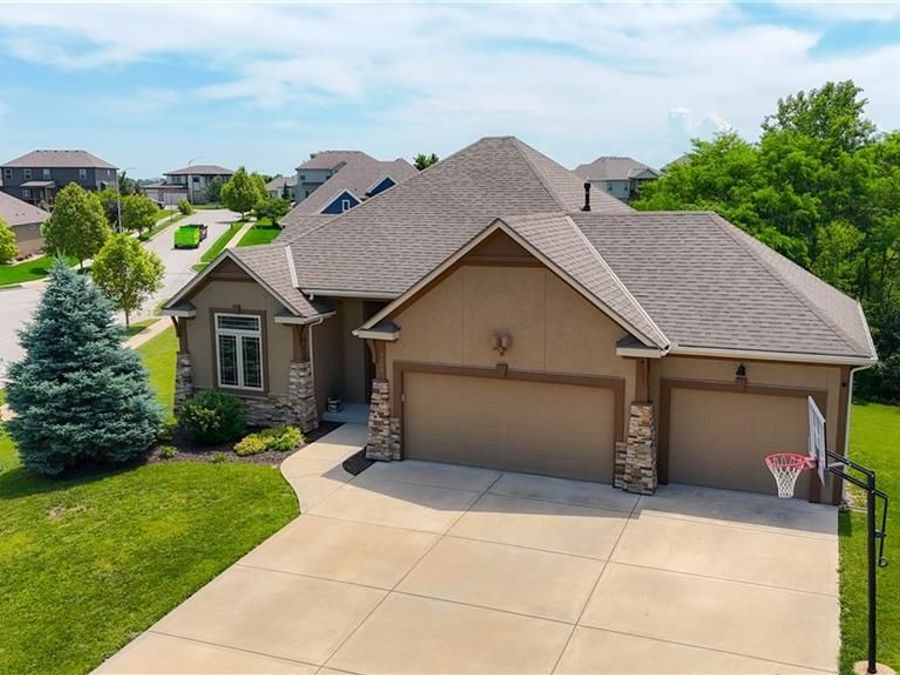 Property Image 61