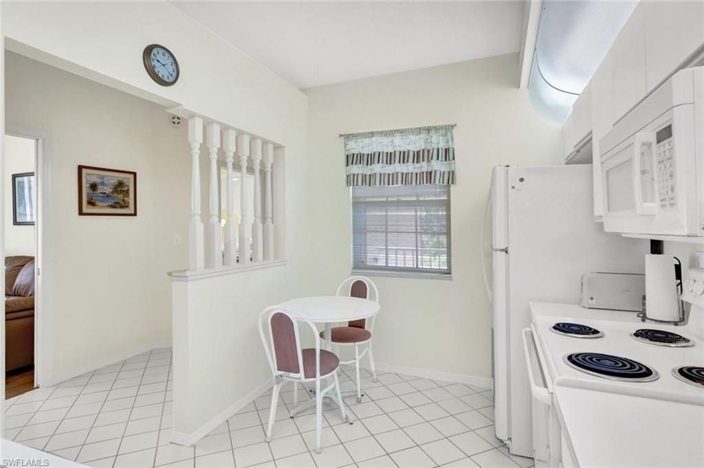 326 Bradstrom Cir , Unit 204F, Naples, FL 34113 Photo