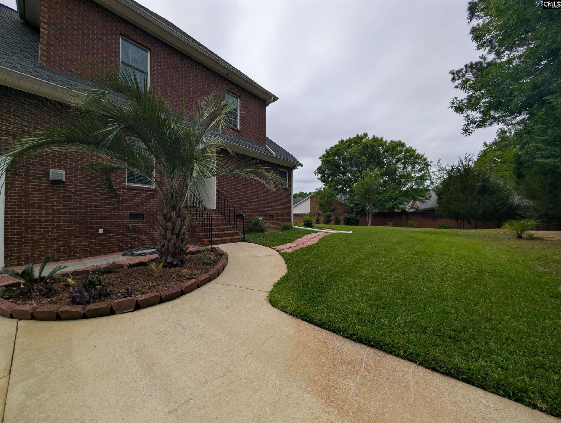204 Ascot Glen Road Photo 12