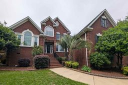 204 Ascot Glen Road photo 4