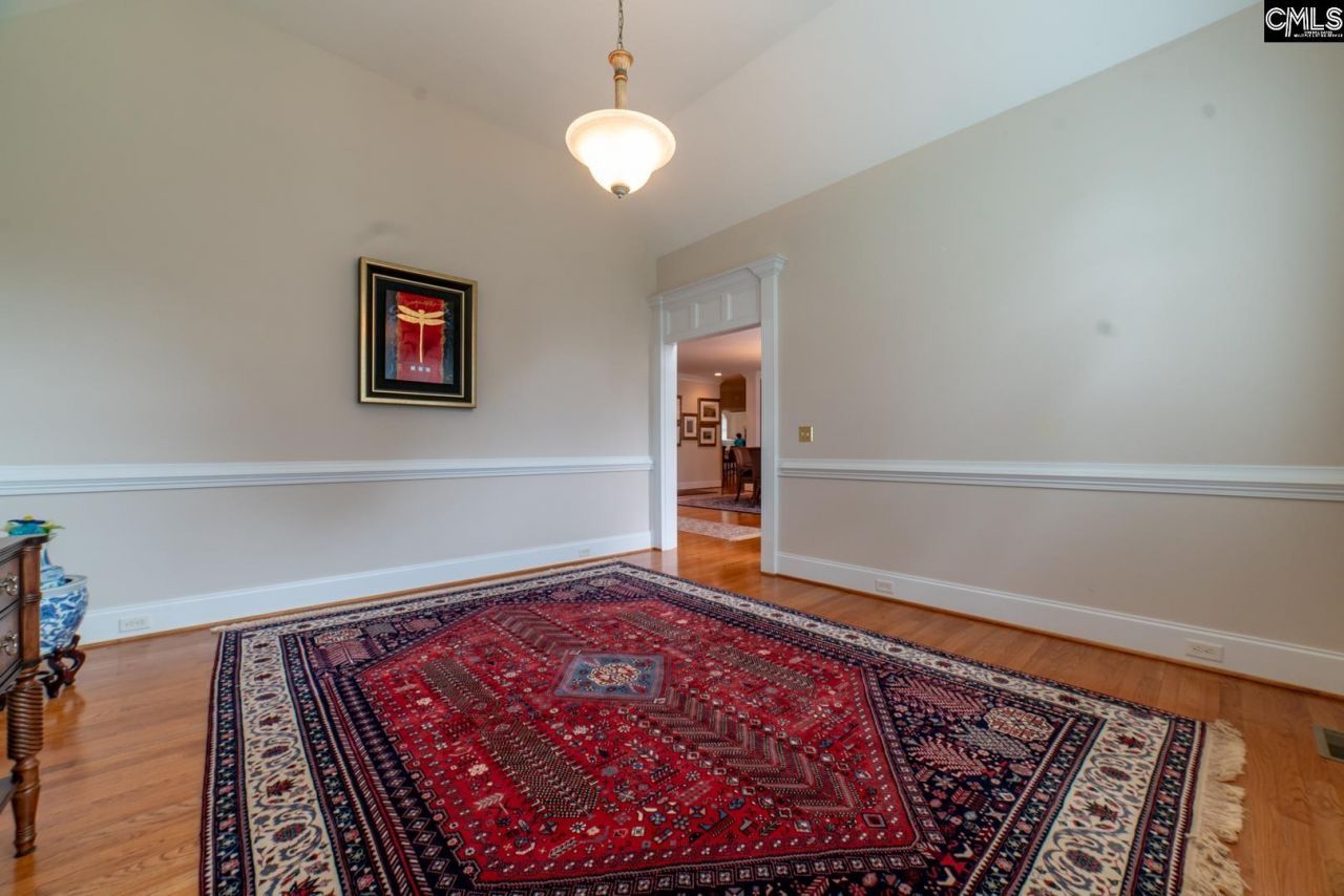 204 Ascot Glen Road Photo 23