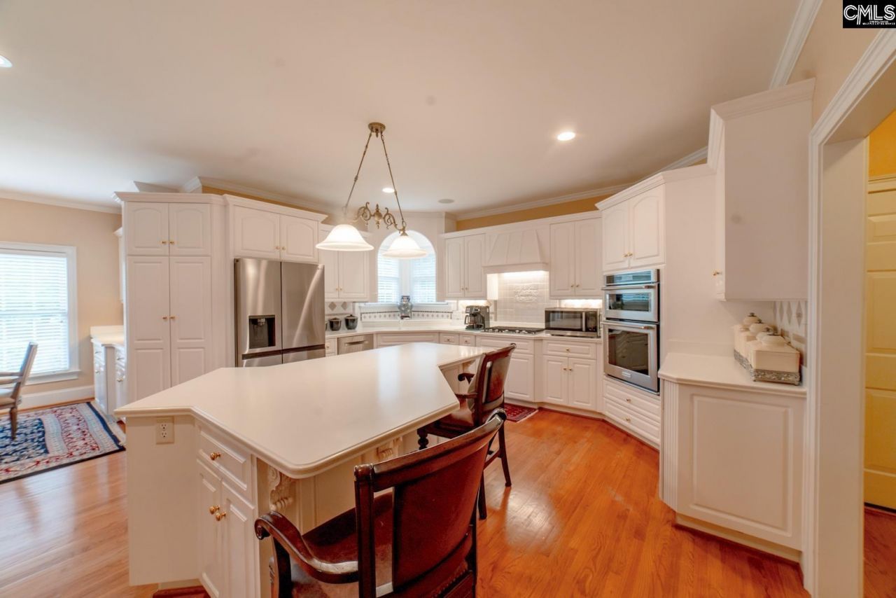 204 Ascot Glen Road Photo 33