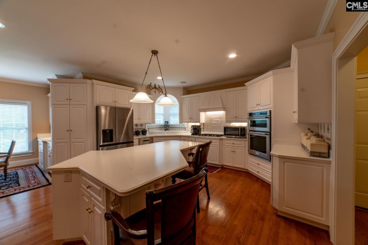 204 Ascot Glen Road Photo 39