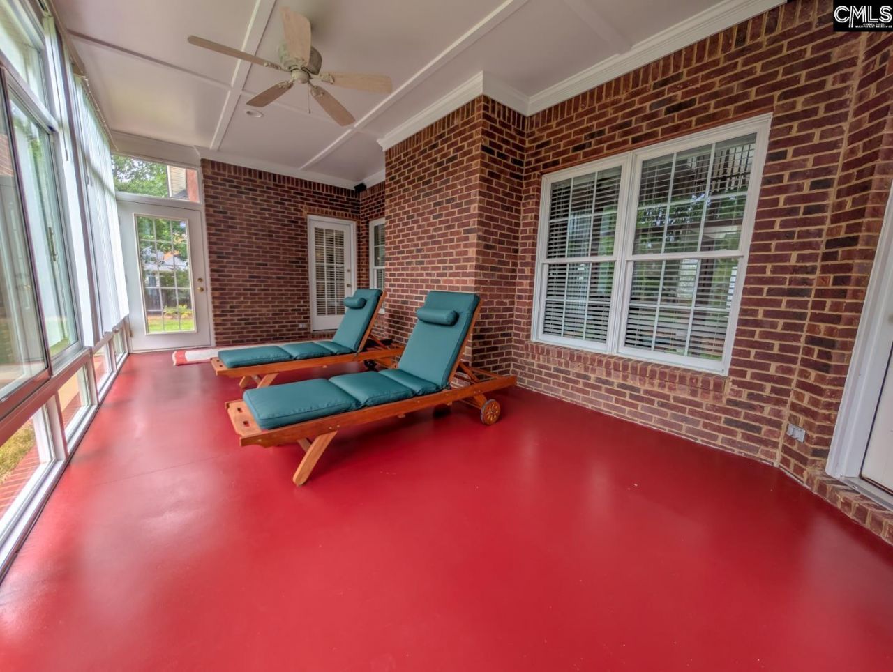 204 Ascot Glen Road Photo 4