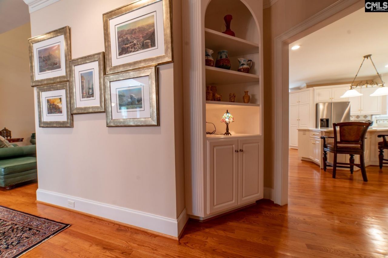 204 Ascot Glen Road Photo 44