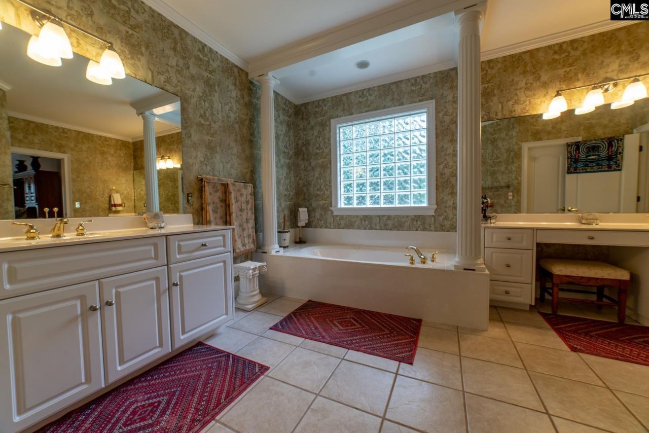 204 Ascot Glen Road Photo 53