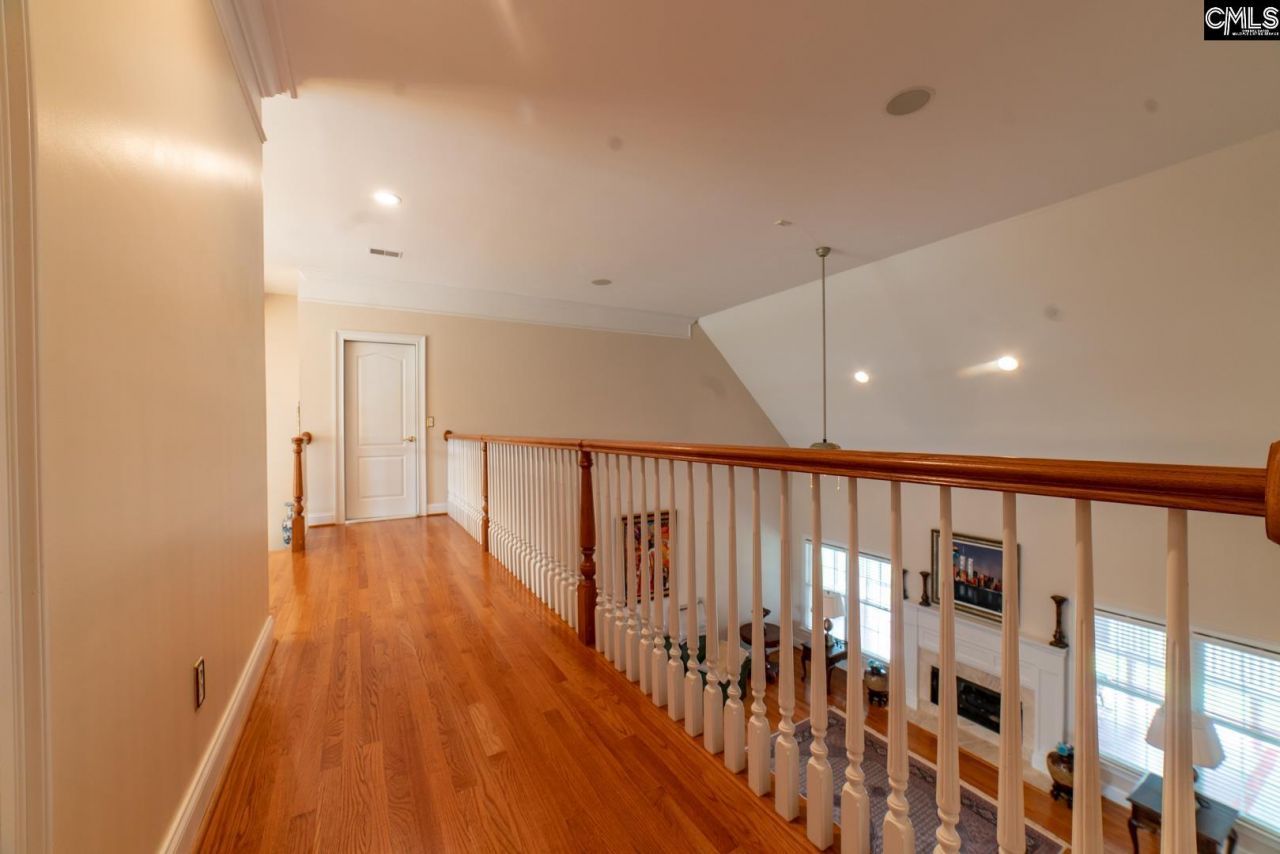 204 Ascot Glen Road Photo 56