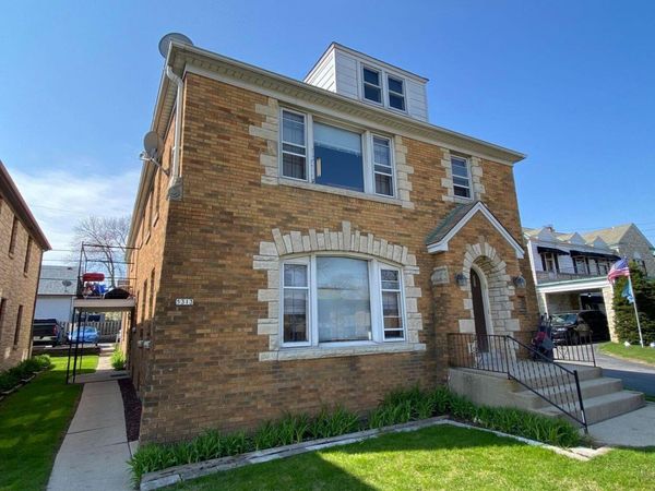5313 W Greenfield Ave, West Milwaukee, WI 53214
