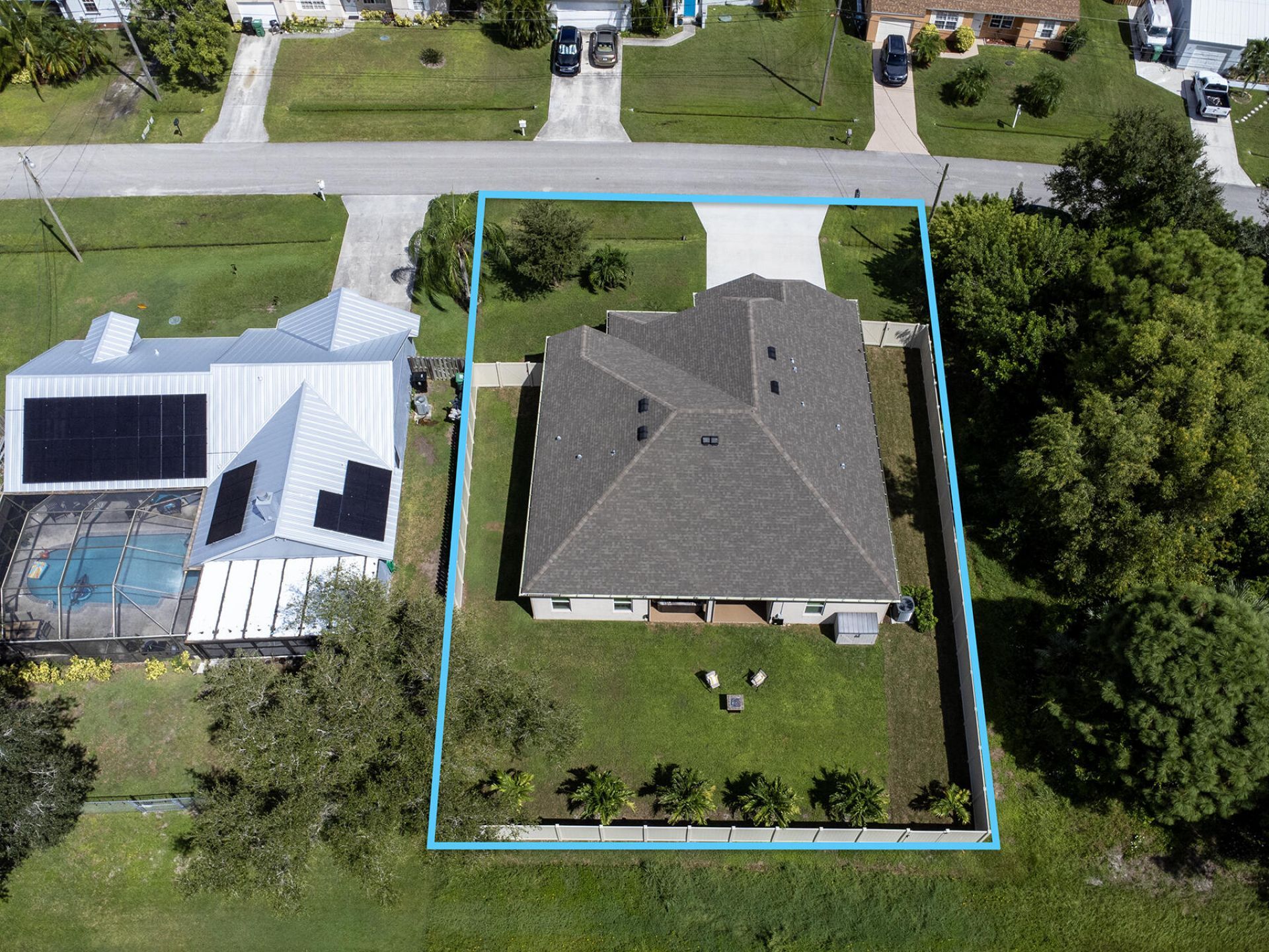 1662 SE North Blackwell Drive, Port Saint Lucie, FL 34952 Photo
