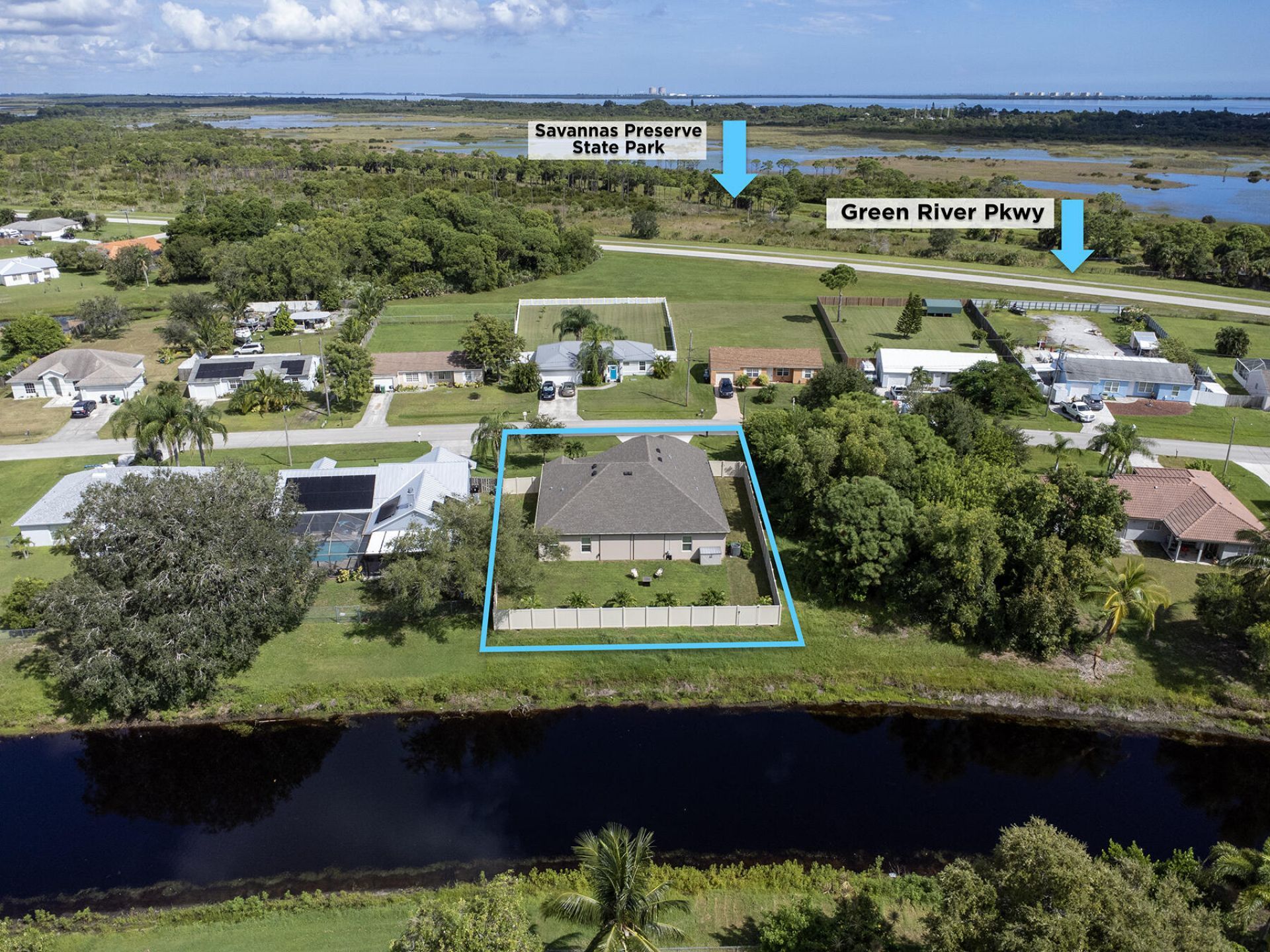 1662 SE North Blackwell Drive, Port Saint Lucie, FL 34952 Photo