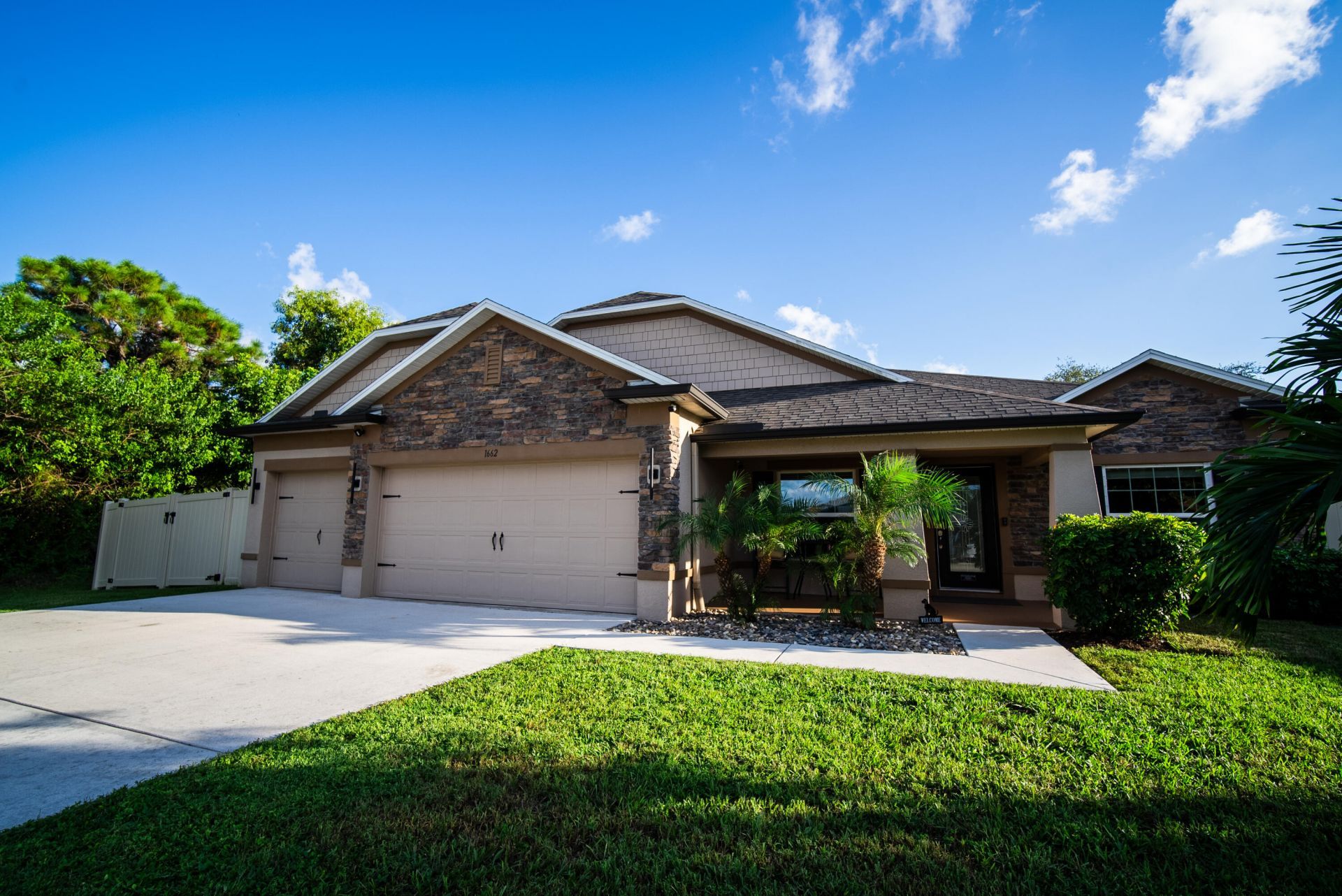 1662 SE North Blackwell Drive, Port Saint Lucie, FL 34952 Photo