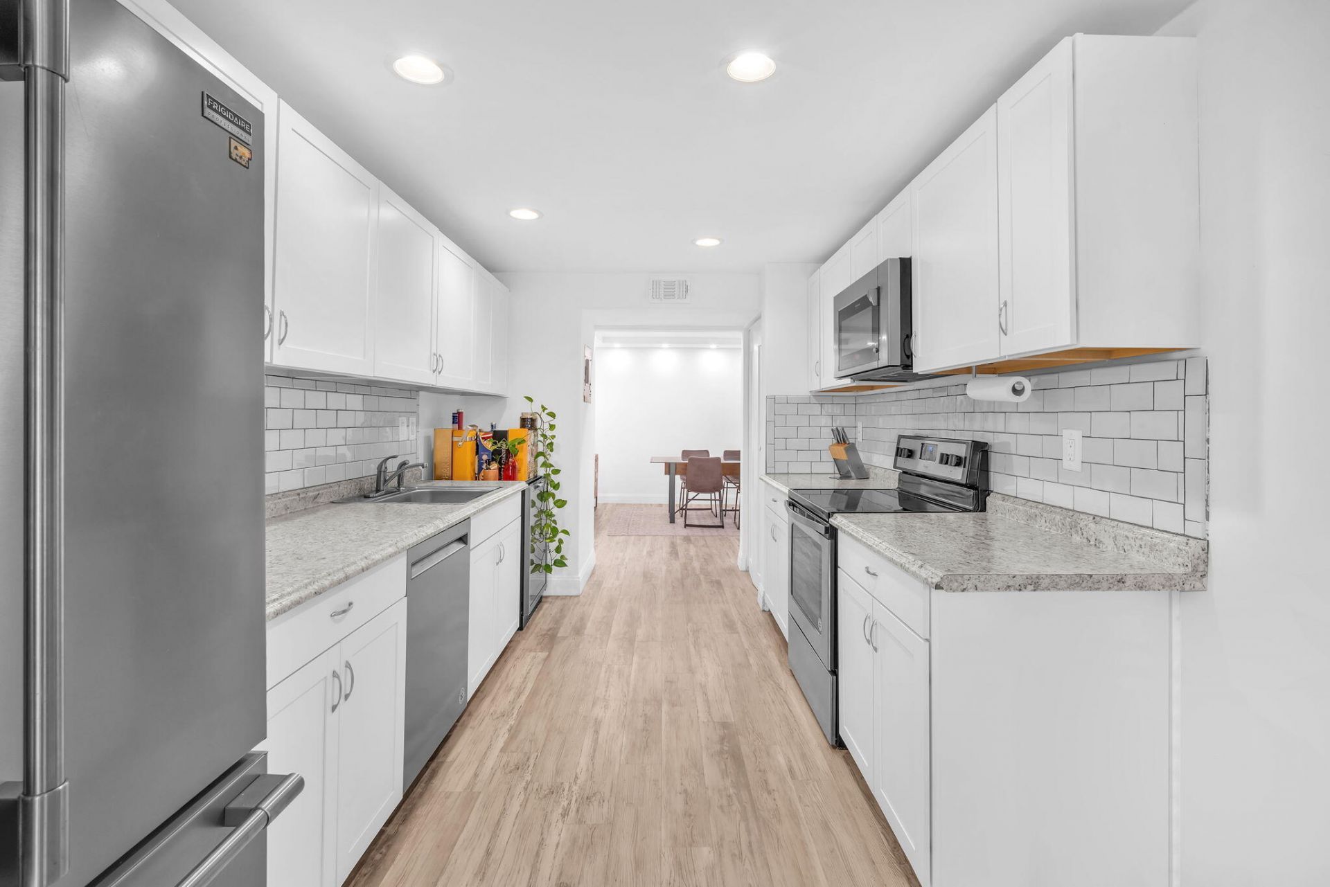 6921 Cypress Road, Unit Apt B19, Plantation, FL 33317 Photo