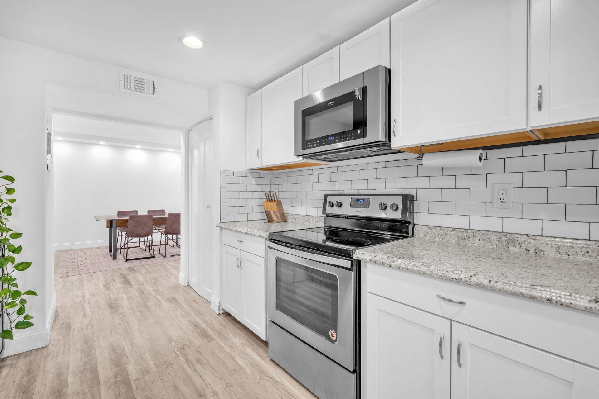 6921 Cypress Road, Unit Apt B19, Plantation, FL 33317 Photo