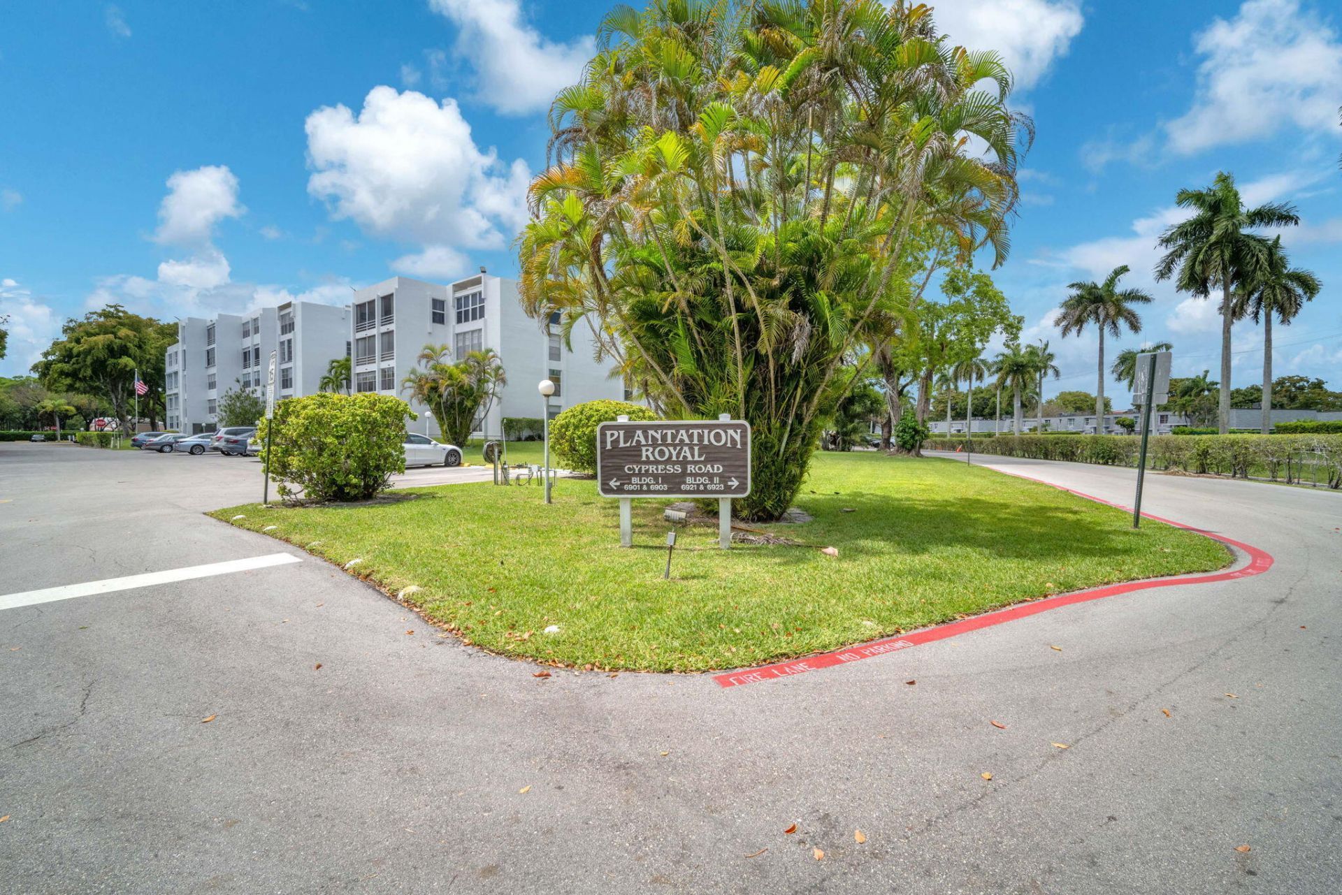 6921 Cypress Road, Unit Apt B19, Plantation, FL 33317 Photo