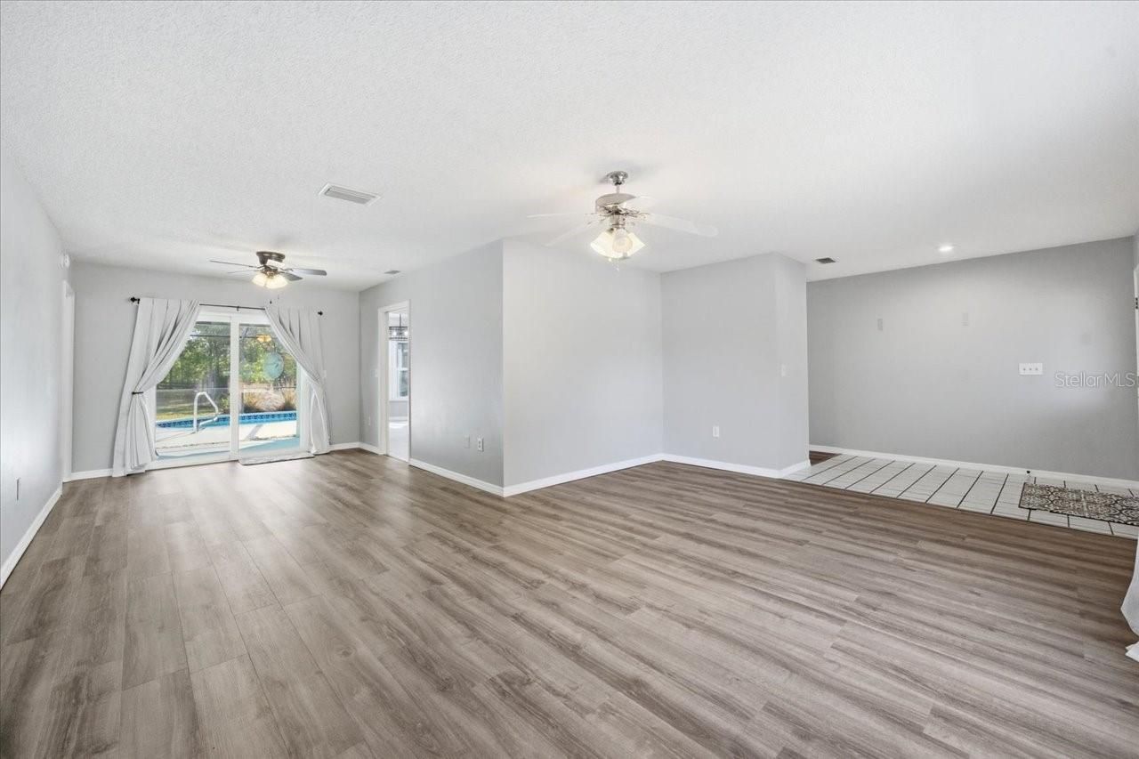 8370 Windridge Way , Weeki Wachee, FL 34613 Photo