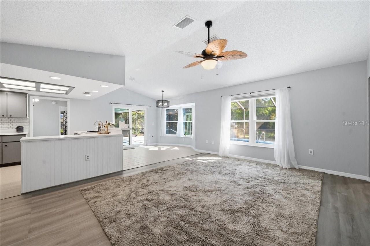 8370 Windridge Way , Weeki Wachee, FL 34613 Photo