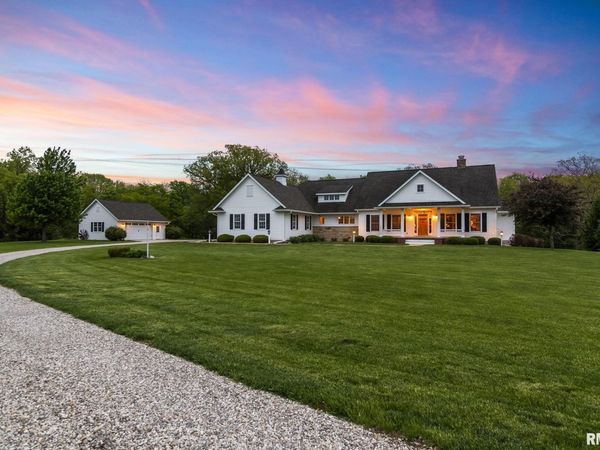 9300 N State Route 124, Sherman, IL 62684
