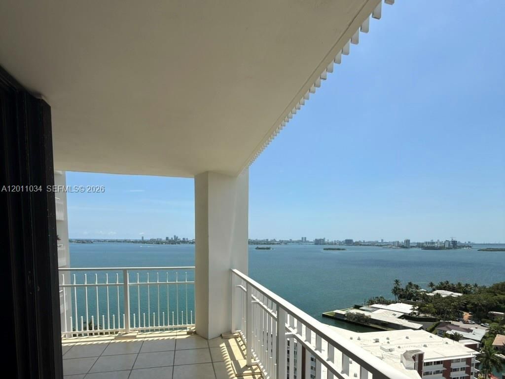 4000 Towerside Ter , Unit 1912, Miami, FL 33138 Photo