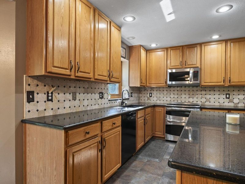 13187 Brandon Circle, Pickerington, OH 43147 Photo 22