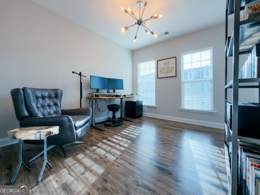Property Image 28