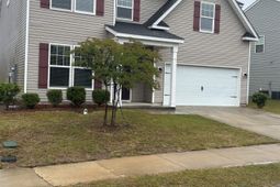 736 Phipps Lane photo 4