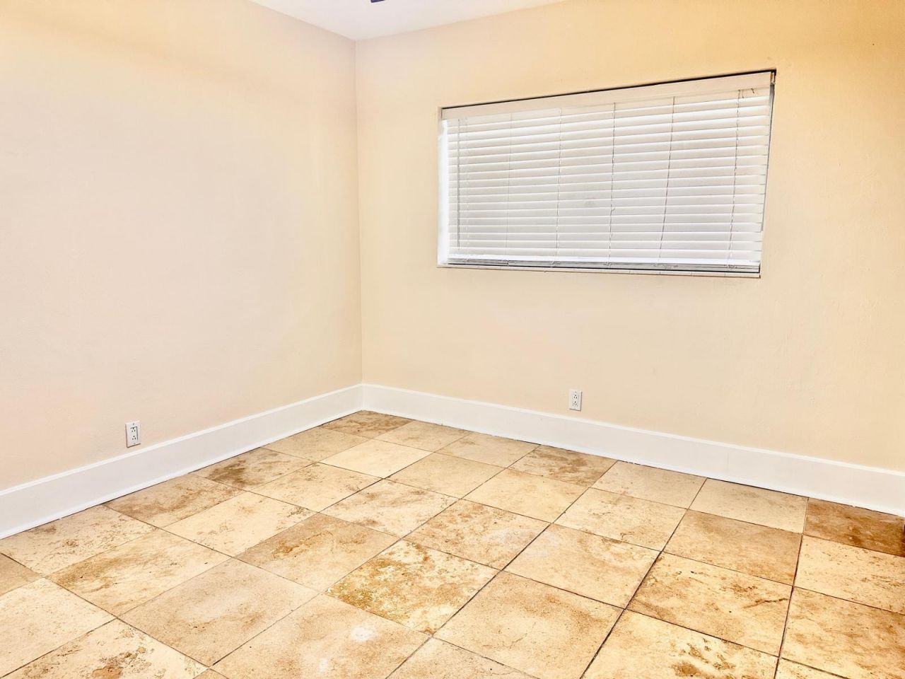 259 Kansas Avenue, Fort Lauderdale, FL 33312 Photo