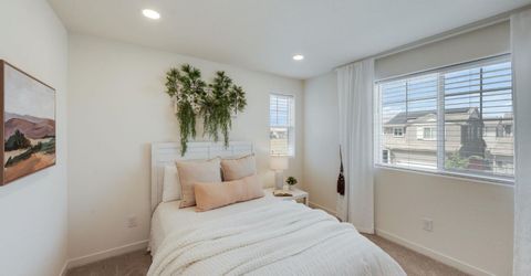 4008 Mercury Ln, Roseville, CA 95747 Photo