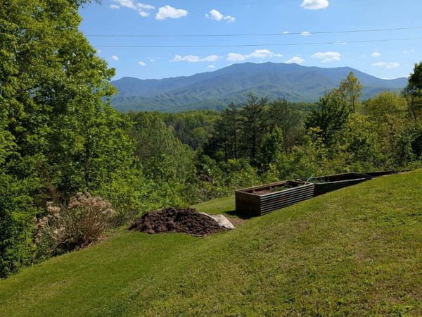 2341 Jims Way, Sevierville, TN 37876