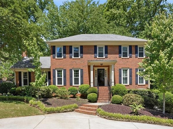 210 Woodrill Way, Atlanta, GA 30350