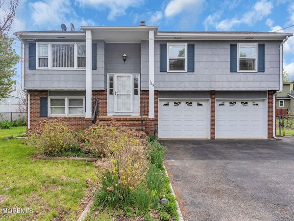 165 Old Post Road, Edison, NJ 08817