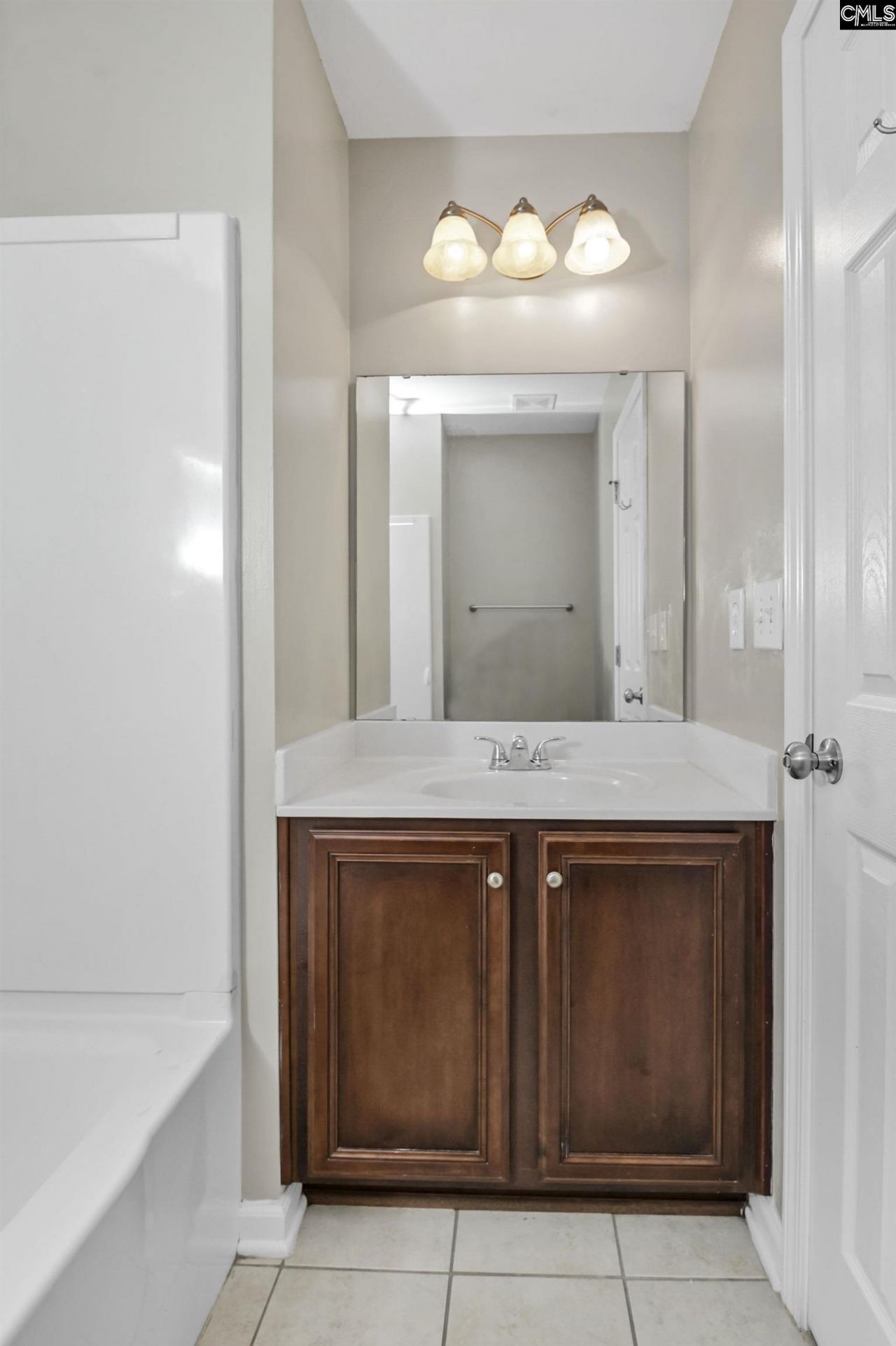 619 Teardrop Lane  Photo 8