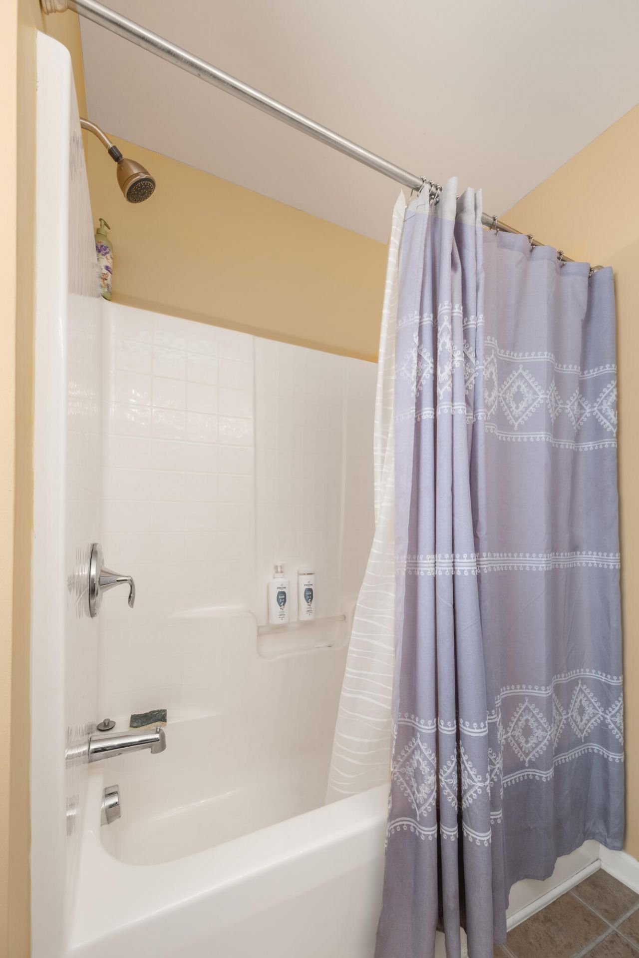 223 Mayfield Drive Photo 25