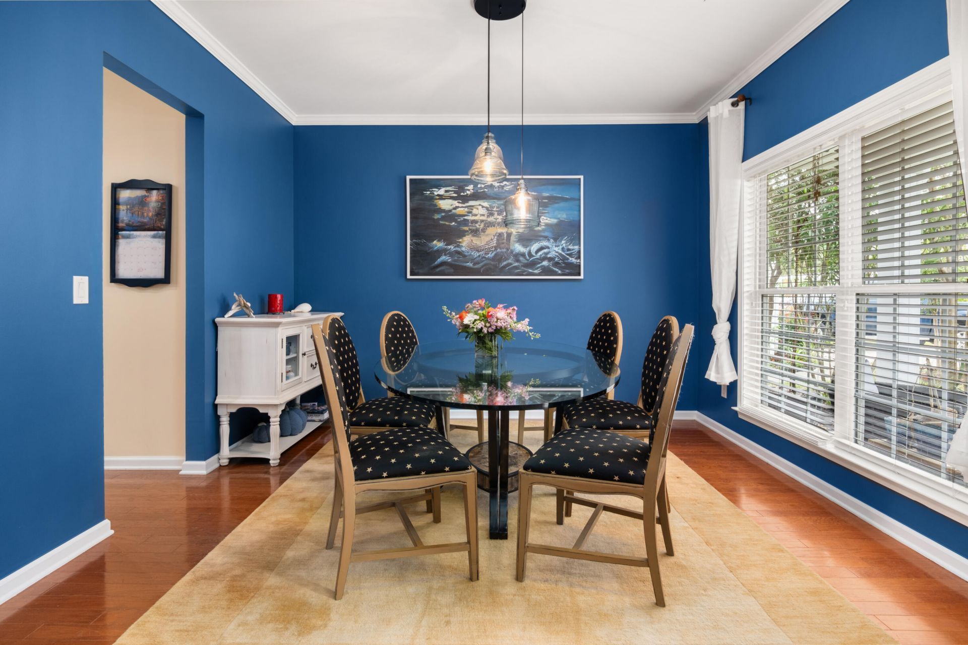 223 Mayfield Drive Photo 4