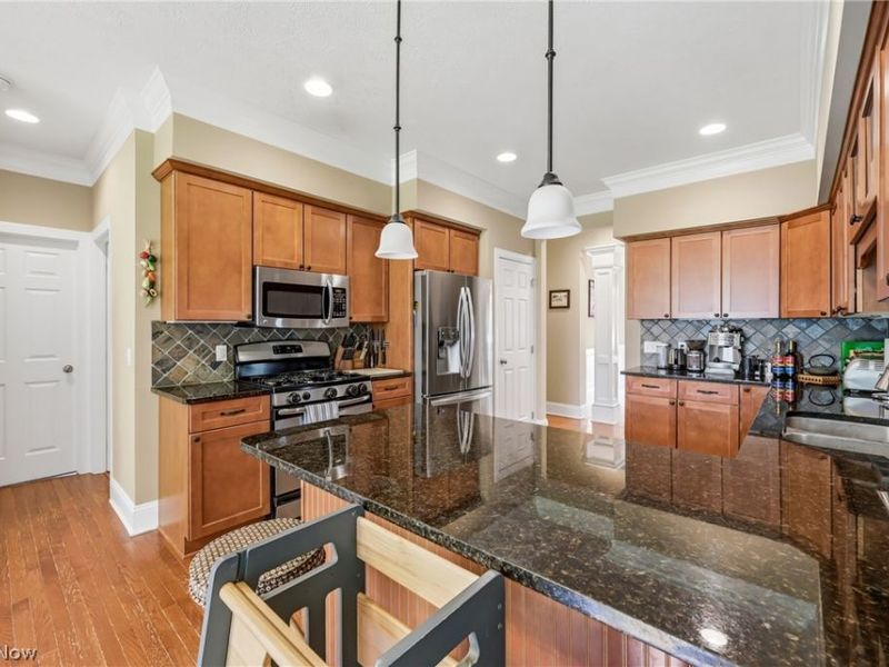 12355 Summerwood Drive, Concord Township, OH 44077 Photo 11