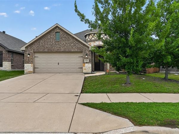 7612 Truchard Drive, Fort Worth, TX 76179