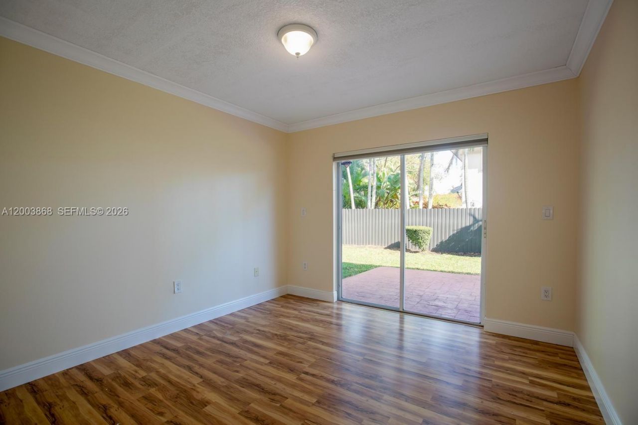 15831 SW 101st St , Miami, FL 33196 Photo
