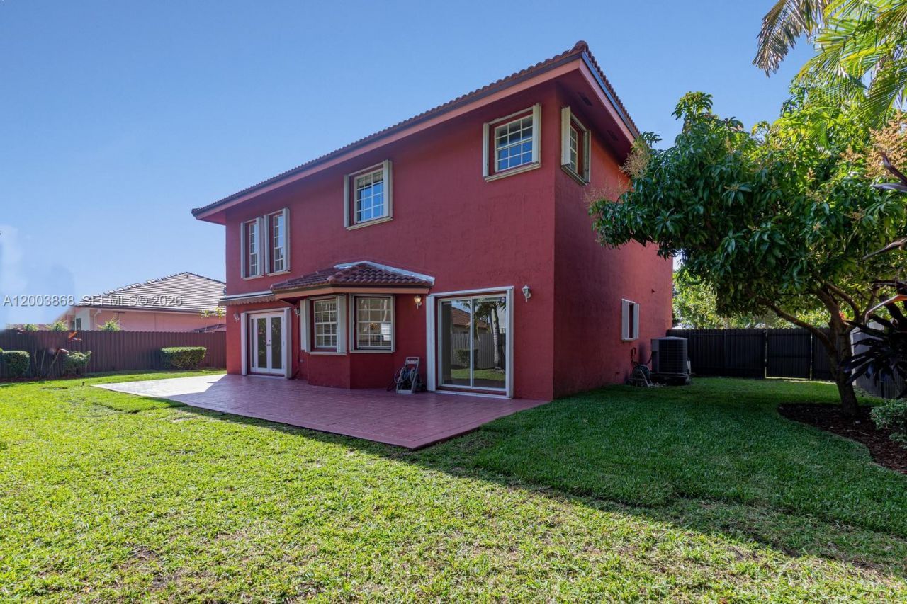 15831 SW 101st St , Miami, FL 33196 Photo