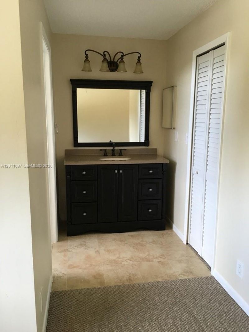 7885 NW 7th Ct , Unit 406, Plantation, FL 33324 Photo