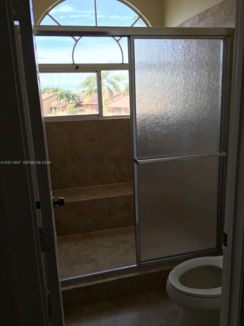 7885 NW 7th Ct , Unit 406, Plantation, FL 33324 Photo