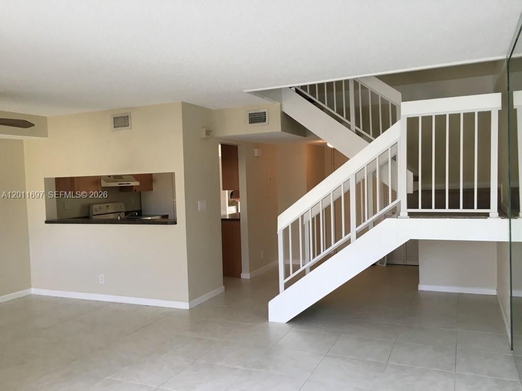 7885 NW 7th Ct , Unit 406, Plantation, FL 33324 Photo