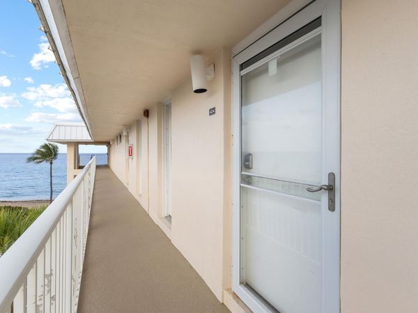 3851 N Ocean Boulevard, Unit 404, Delray Beach, FL 33483
