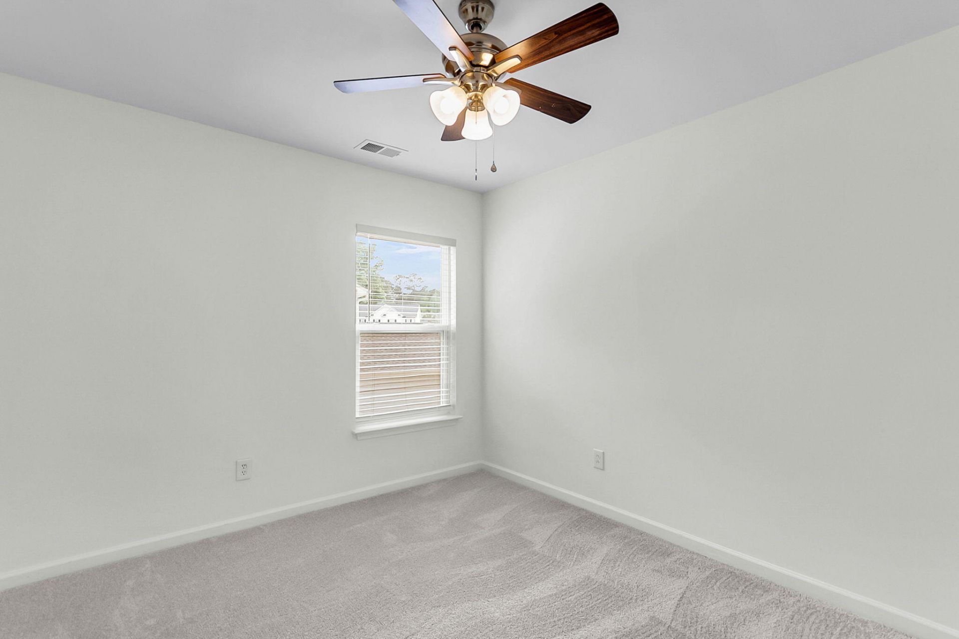 113 Education Boulevard Photo 39