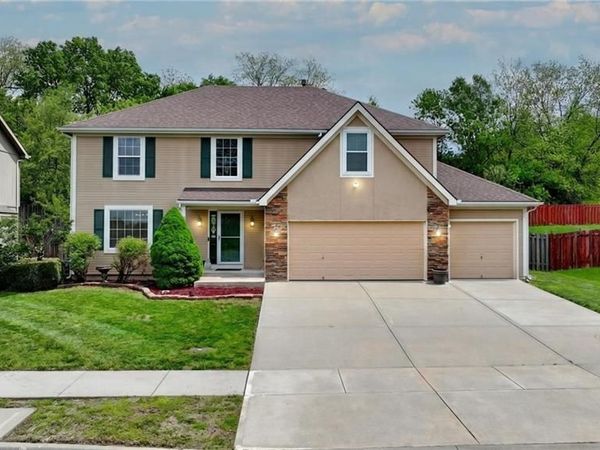 4801 Edgehill Street, Leavenworth, KS 66048