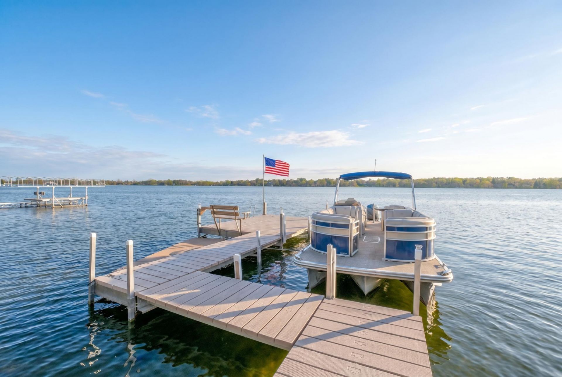 5256 Oxford Street N, Shoreview, MN 55126