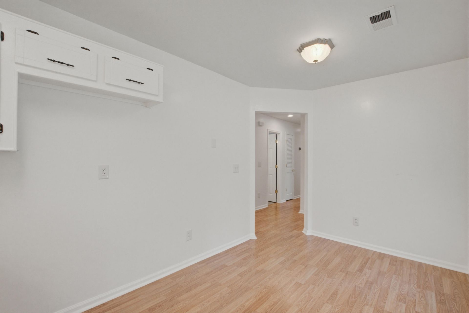 7754 Ginger Lane Photo 9